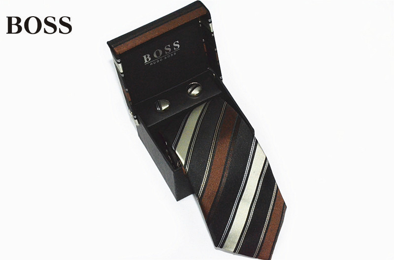 Cravatta Boss Per Uomo Modello 3